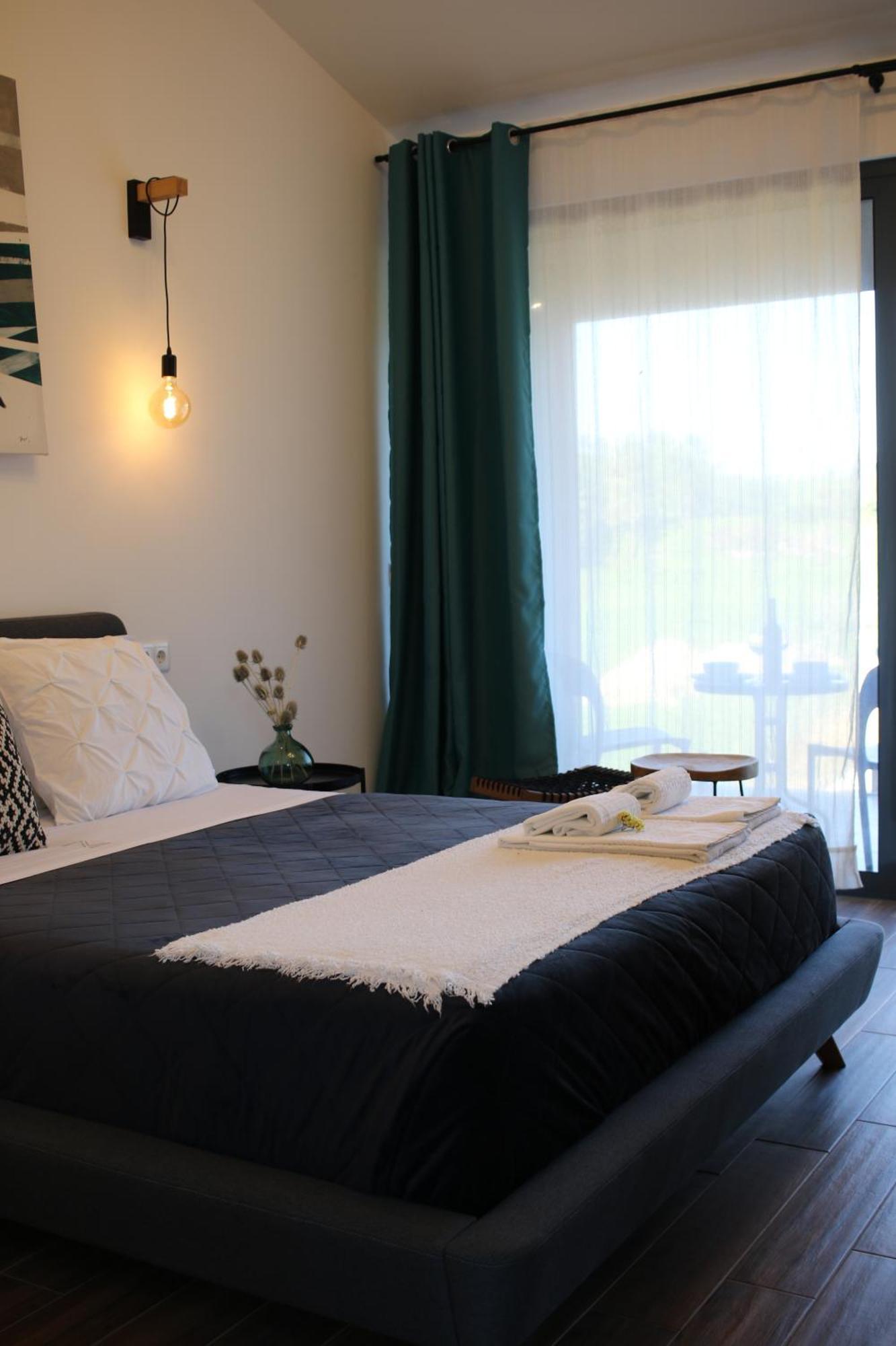 ססימברה Zambujal Suites מראה חיצוני תמונה